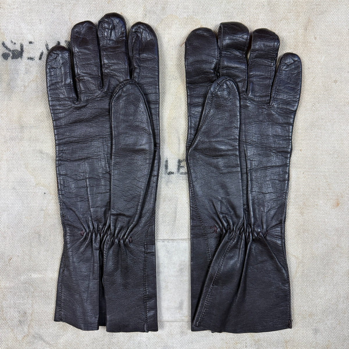 USAAF WW2 Leather B-3A Flight Gloves - Deadstock