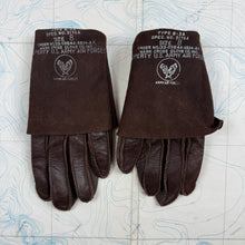 Load image into Gallery viewer, USAAF WW2 Leather B-3A Flight Gloves - Deadstock
