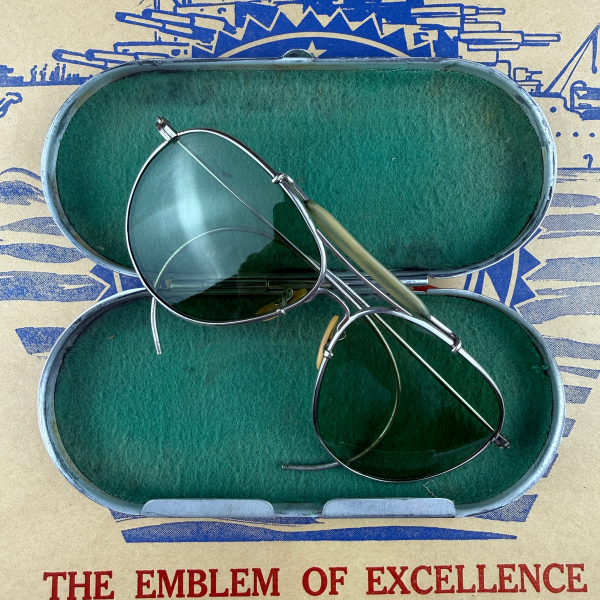 Bausch & Lomb AN6531 Aviator Sunglasses - Deadstock
