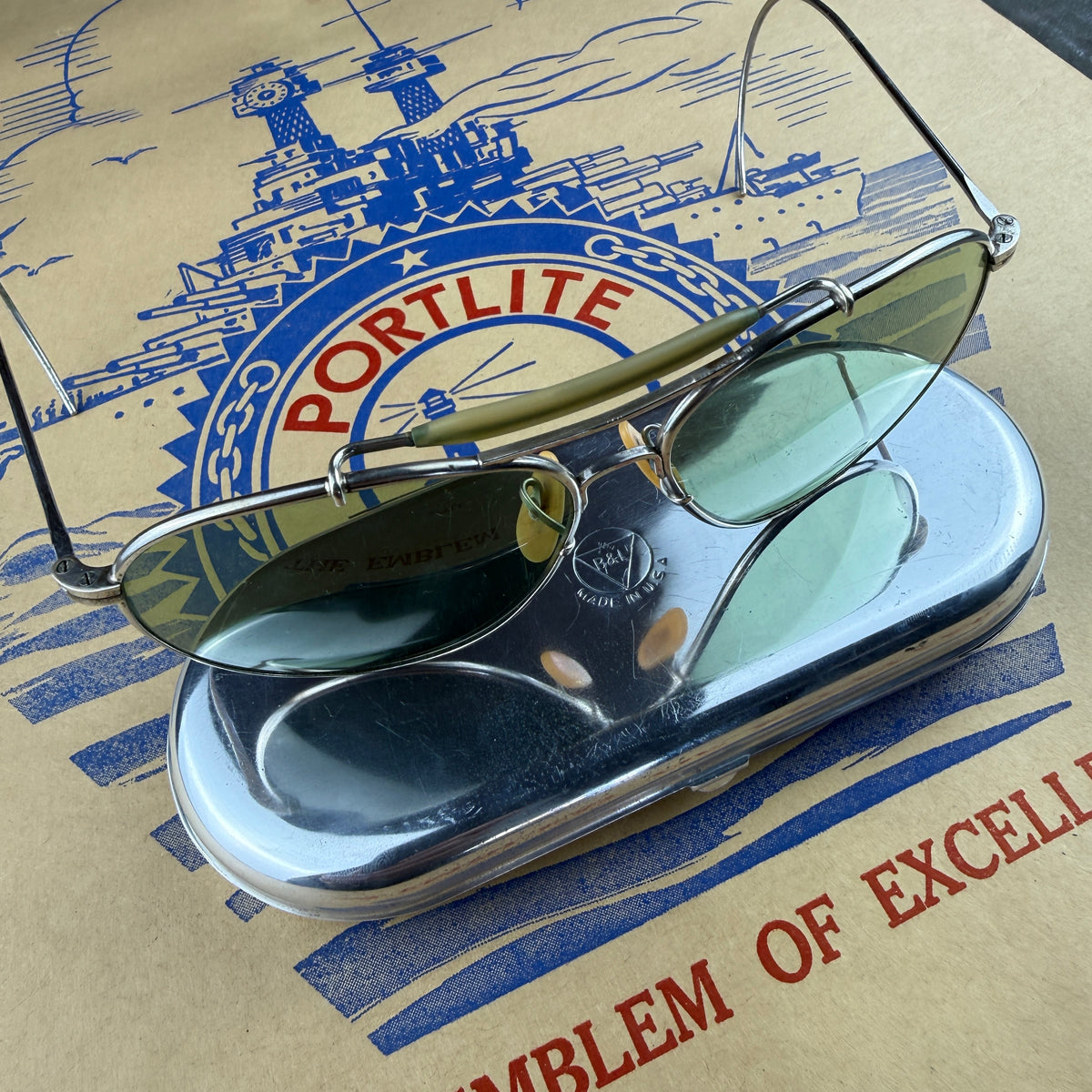 Bausch & Lomb AN6531 Aviator Sunglasses - Deadstock