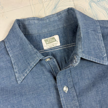 Load image into Gallery viewer, Big Murph 1950s Chambray Shirt
