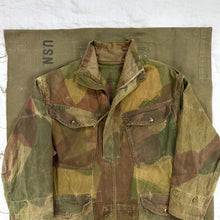 Load image into Gallery viewer, British Army 1945 2nd Pattern Denison Smock
