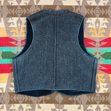 Load image into Gallery viewer, Browns Beach Vest c. 1930s-40s
