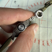 Load image into Gallery viewer, US Navy 1943/44 Buships Canteen Watch
