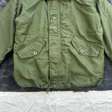 Load image into Gallery viewer, Canadian Army Experimental X-51 Combat Jacket
