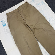 Load image into Gallery viewer, US Navy WW2 Pattern Chino Trousers - Size 32
