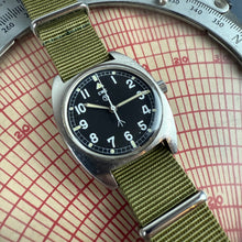 Load image into Gallery viewer, British Army 1976 CWC W10 Field Watch
