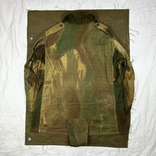 Load image into Gallery viewer, British Army WW2 1942 Handpainted First Pattern Denison Smock
