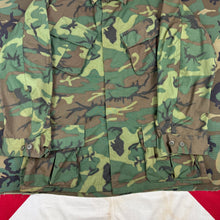 Load image into Gallery viewer, ERDL Jungle Jacket - Mint Condition - Med/Reg Size
