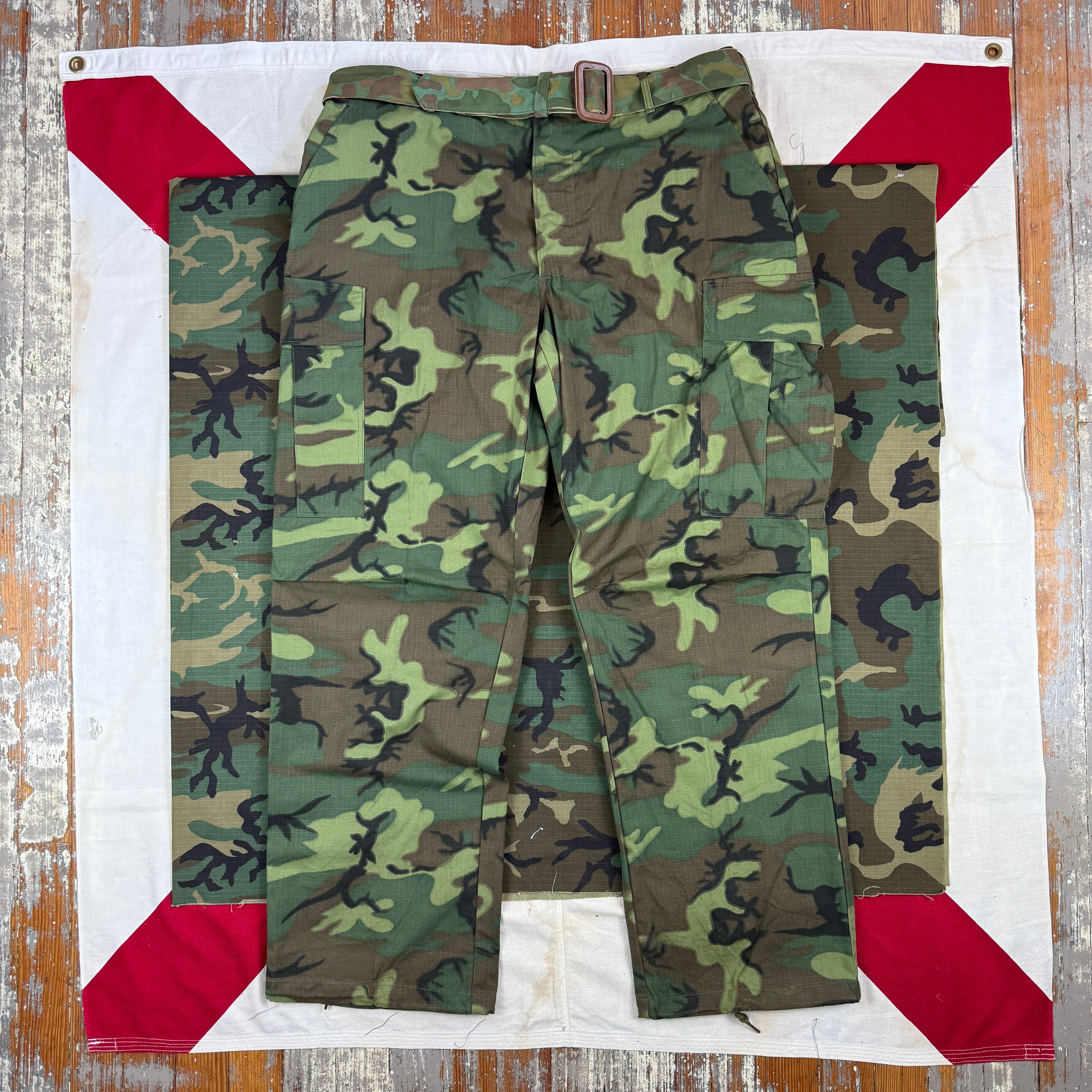 ERDL Jungle Pants 1968 & Custom Belt - Mint Condition - Large Size