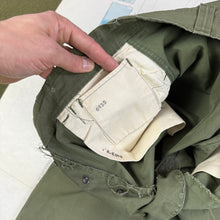 Load image into Gallery viewer, US Army 1944 Experimental Poplin Tropical Trousers
