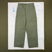 Load image into Gallery viewer, US Army 1944 Experimental Poplin Tropical Trousers
