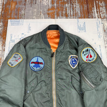 Load image into Gallery viewer, YF-16 1970s Test Pilot L-2B Flight Jacket

