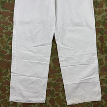 Load image into Gallery viewer, US Army 1970 Food Handler Trousers - Size 32
