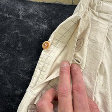 Load image into Gallery viewer, French Army 1953 Linen Overpants
