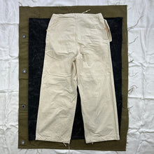 Load image into Gallery viewer, French Army 1953 Linen Overpants
