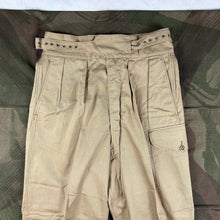 Load image into Gallery viewer, British Army 1951 Jungle &#39;Gurkha&#39; Trousers - Deadstock
