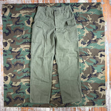 Load image into Gallery viewer, US Army WW2 P43 HBT Fatigue Pants
