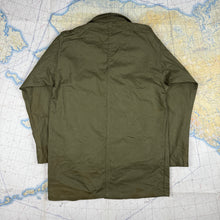 Load image into Gallery viewer, US Army WW2 1943 HBT Fatigue Shirt - Deadstock
