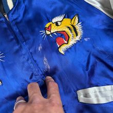 Load image into Gallery viewer, 1950s/60s Japan Souvenir Jacket
