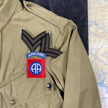 Load image into Gallery viewer, US Army M42 Paratrooper Jump Jacket - Attributed to 82nd Airborne &quot;ace jumper&quot; &amp; D-Day Veteran
