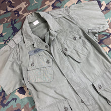 Load image into Gallery viewer, US Army 1964 Exposed Button 1st Pattern Jungle Jacket - Named to Green Beret
