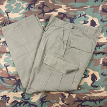 Load image into Gallery viewer, US Army Vietnam 1969 Jungle Pants - Deadstock - Med/Reg - 2 Pairs Available
