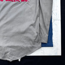 Load image into Gallery viewer, Lee Late 60s Chetopa Twill Massey Ferguson Work Shirt
