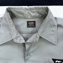 Load image into Gallery viewer, Lee Late 60s Chetopa Twill Massey Ferguson Work Shirt
