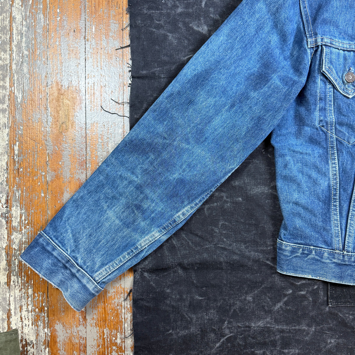 Levi's "Big E" 557 1960s Denim Jacket - Size 40