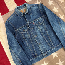 Load image into Gallery viewer, Levi's "Big E" 70505 1960s Denim Jacket - Size 40
