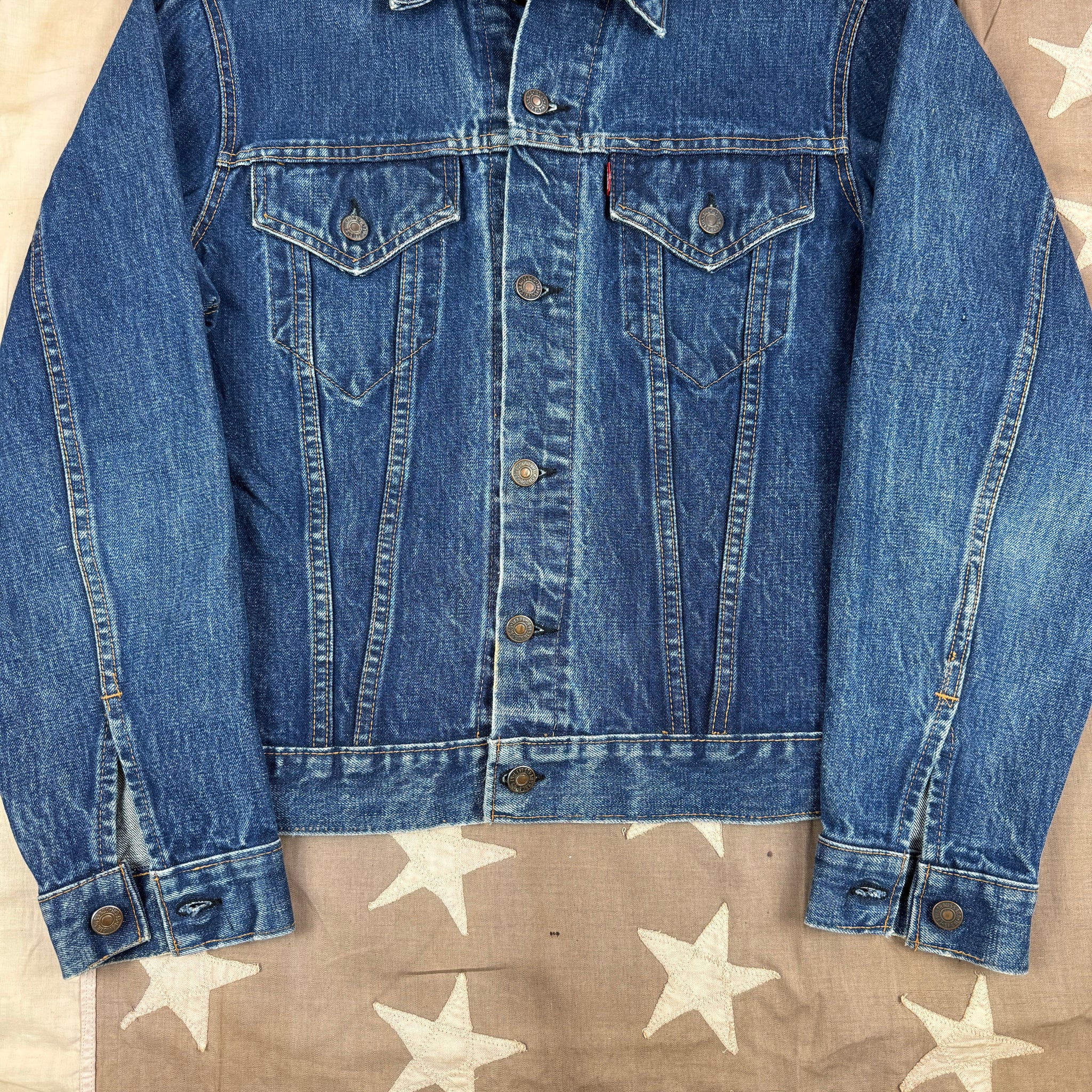Levi's 