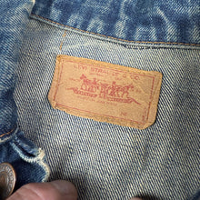 Load image into Gallery viewer, Levi&#39;s &quot;Big E&quot; 70505 1960s Denim Jacket
