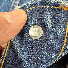 Load image into Gallery viewer, Levi's "Small E" 70505 early 70s Denim Jacket - Size 50
