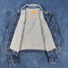 Load image into Gallery viewer, Levi's "Big E" 70505 1960s Denim Jacket - Size 40

