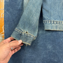 Load image into Gallery viewer, Levi's "Big E" 70505 1960s Denim Jacket - Size 48
