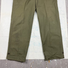 Load image into Gallery viewer, US Army M43 Field Trouser - Mint Condition
