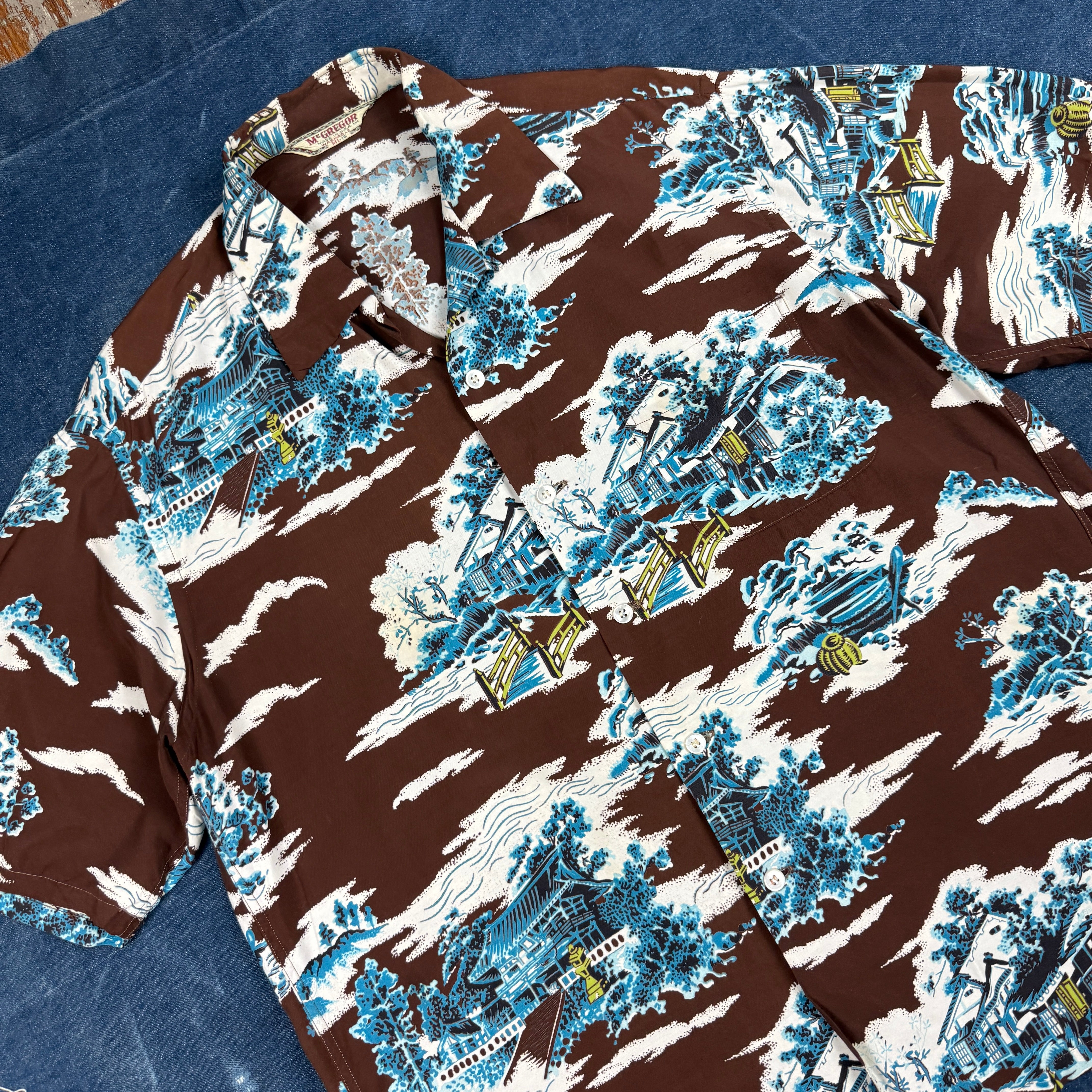 McGregor 1950s Hawaiian Pagoda Aloha Shirt