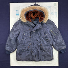 Load image into Gallery viewer, USAF 1951 First Pattern N-3A Parka with Brown Fur Hood - Mint Condition
