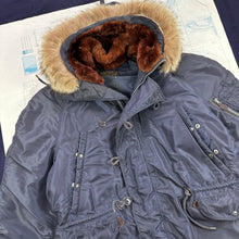 Load image into Gallery viewer, USAF 1951 First Pattern N-3A Parka with Brown Fur Hood - Mint Condition
