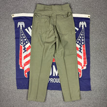 Load image into Gallery viewer, US Army Vietnam 1975 OG107 Pants - Deadstock - Size 33
