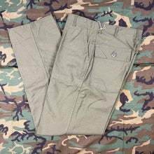 Load image into Gallery viewer, US Army Vietnam 1966 OG107 Pants - Deadstock - Size 34
