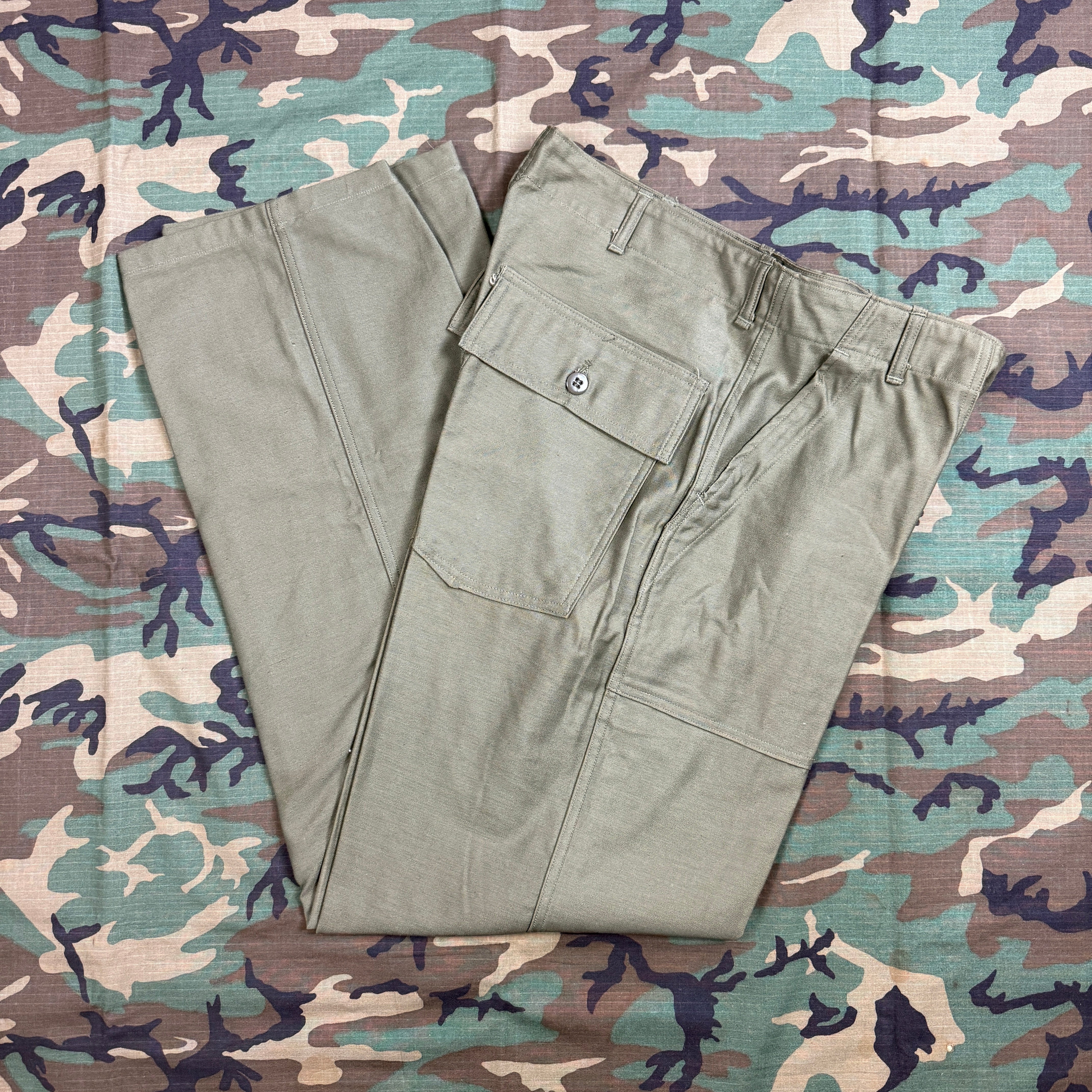 US Army Vietnam 1965 OG107 Pants - Deadstock - Size 33