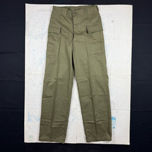 Load image into Gallery viewer, US Army WW2 P43 HBT Fatigue Pants - Deadstock
