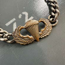 Load image into Gallery viewer, US Army Paratrooper Jump Wing Bracelet
