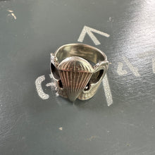 Load image into Gallery viewer, US Army Paratrooper Jump Wing Ring

