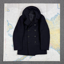 Load image into Gallery viewer, US Navy Late WW2 Peacoat - Mint Condition - Size 38
