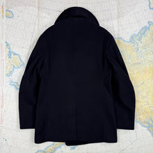 Load image into Gallery viewer, US Navy Late WW2 Peacoat - Mint Condition - Size 38
