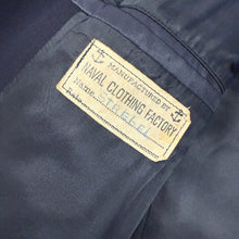 Load image into Gallery viewer, US Navy WW2 Peacoat - Mint Condition - Size 42
