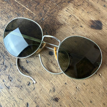 Load image into Gallery viewer, RAF 1950s Type F Flying Sunglasses
